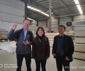 Customer visit our factory 